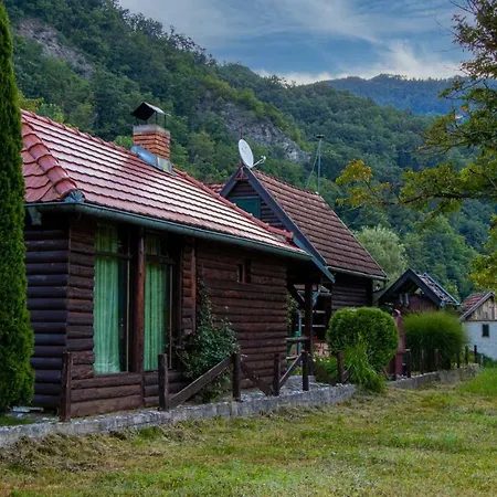 Drinska Tajna Feriehus Bajina Basta