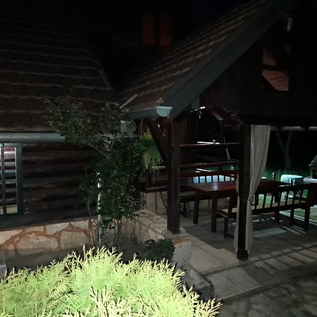 Feriehus Drinska Tajna *